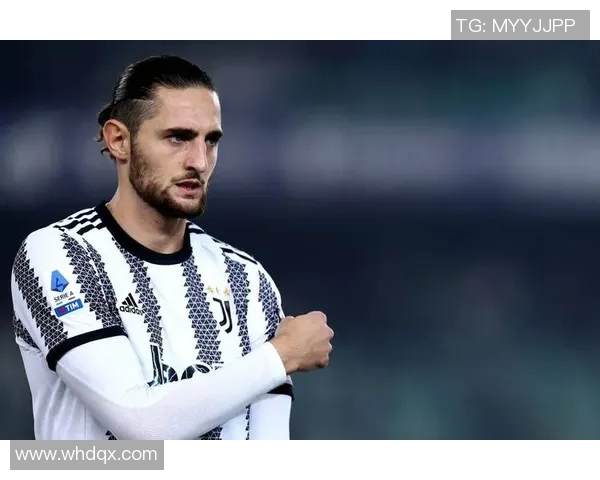 成都足球明星盘点：十大球星带你走近这座城市的绿茵传奇